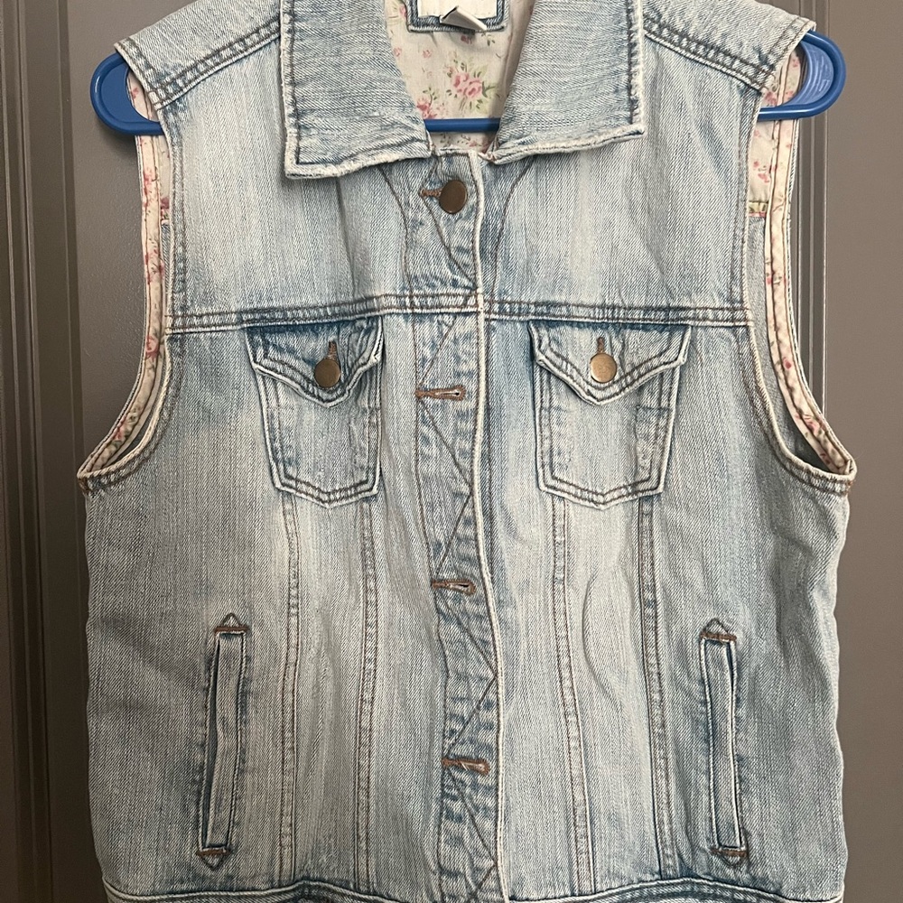 Forever 21 Denim Vest